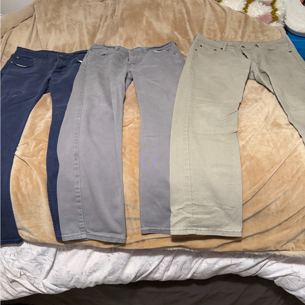 Levi's Men's Jeans - Navy, Gray, and Tan - 33x30